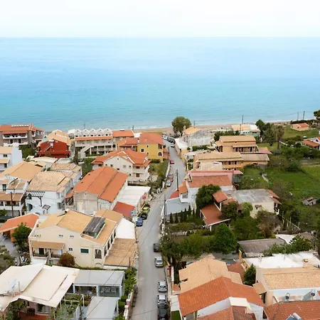 Villa Popi On The Beach Of Agios Gordios Агиос-Гордиос Экстерьер фото